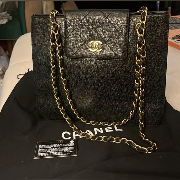 Chanel, Vintage Quilted Caviar Bag, Interlocking CC, Gold-Tone. Stunning ❣️ - Picture 8 of 13
